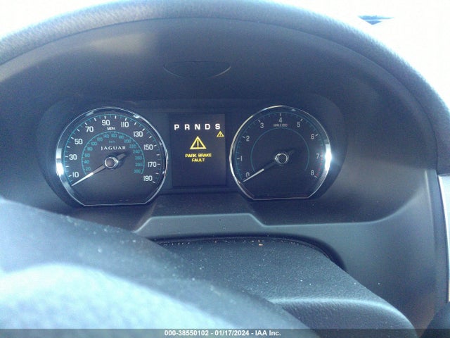 2013 JAGUAR XF SAJWA0E78D8S66842 Photo 6