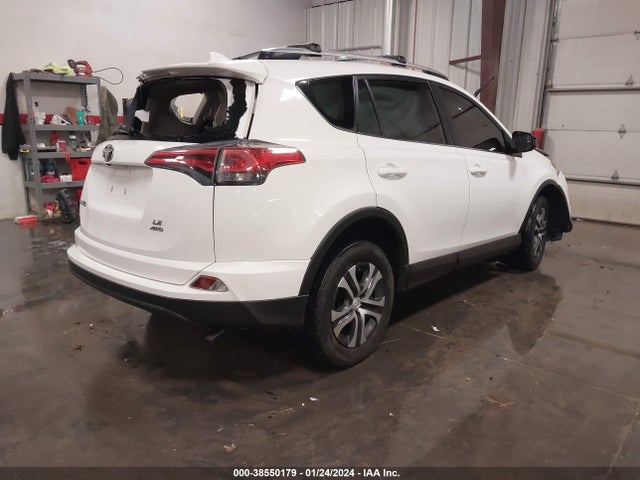 Toyota RAV4 LE 2016 JTMBFREV2GD184893 Image 4