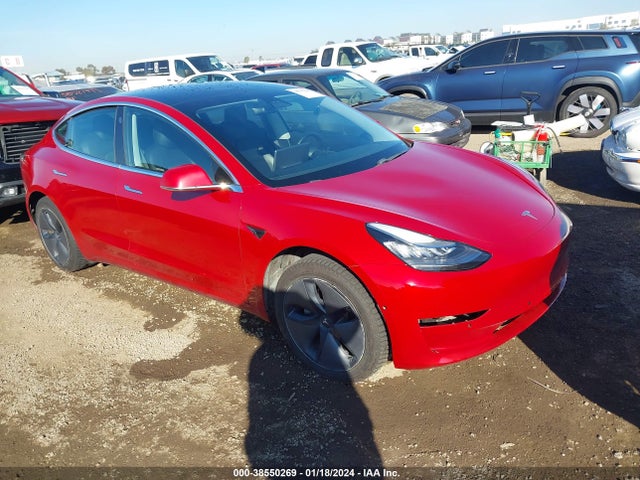 2019 TESLA MODEL 3 5YJ3E1EB5KF440492 Photo 0