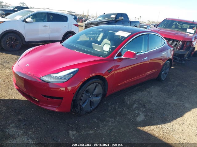 2019 TESLA MODEL 3 5YJ3E1EB5KF440492 Photo 1