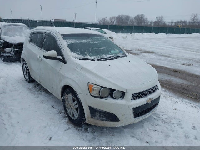 Chevrolet Sonic Lt Auto 2015 1G1JC6SH5F4144297 Image 1