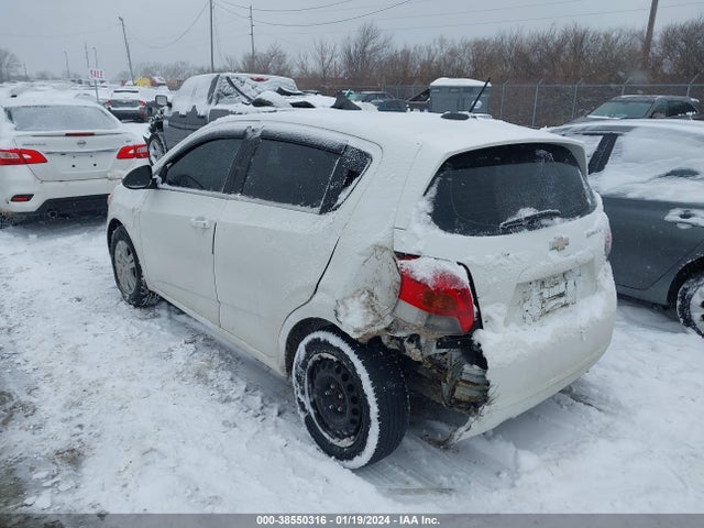Chevrolet Sonic Lt Auto 2015 1G1JC6SH5F4144297 Image 3