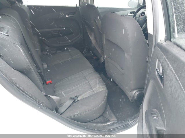 Chevrolet Sonic Lt Auto 2015 1G1JC6SH5F4144297 Image 8
