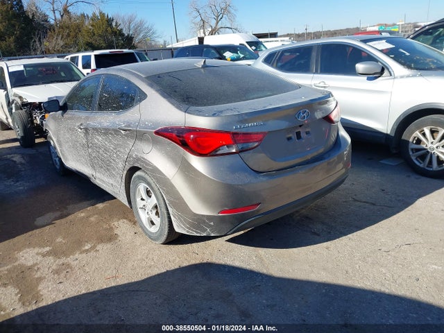 Hyundai ELANTRA SE 2015 5NPDH4AE5FH568848 Image 3
