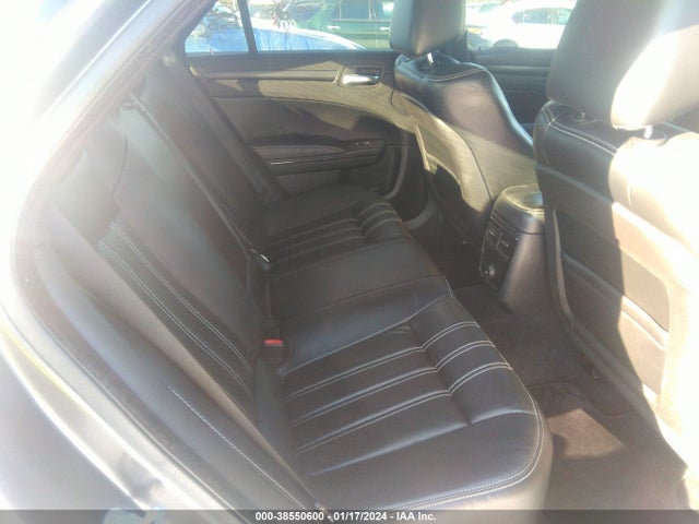 Chrysler 300 S 2014 2C3CCABG5EH148527 Image 8