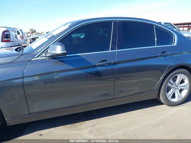 BMW 330I 2018 WBA8B9C58JEE82858 Image 15