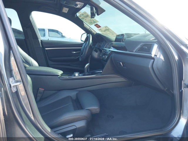 BMW 330I 2018 WBA8B9C58JEE82858 Image 5