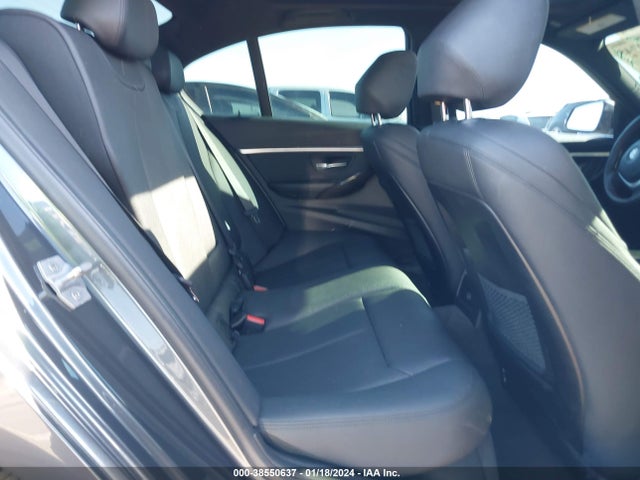 BMW 330I 2018 WBA8B9C58JEE82858 Image 8
