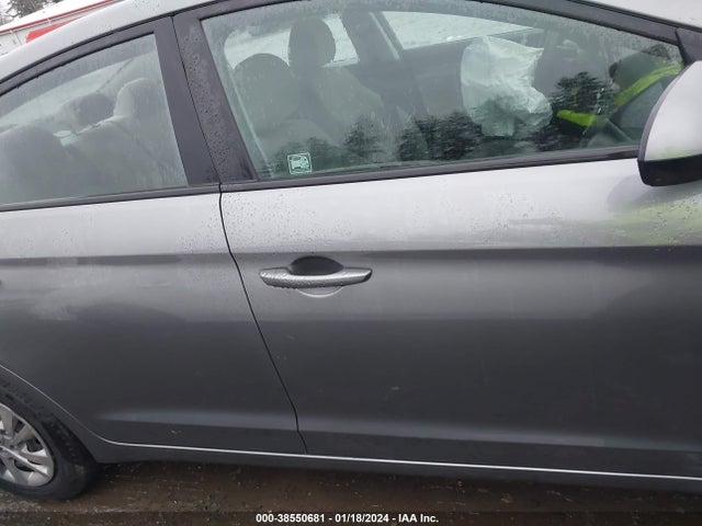 Hyundai ELANTRA SE 2018 5NPD74LF2JH259405 Image 14