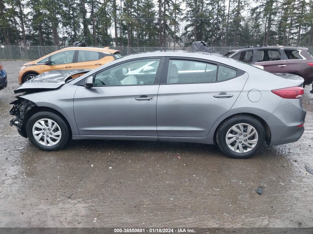 Hyundai ELANTRA SE 2018 5NPD74LF2JH259405 Image 15