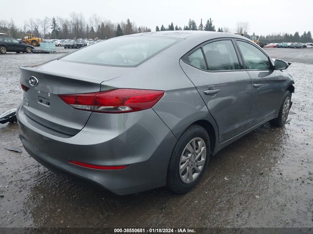 Hyundai ELANTRA SE 2018 5NPD74LF2JH259405 Image 4