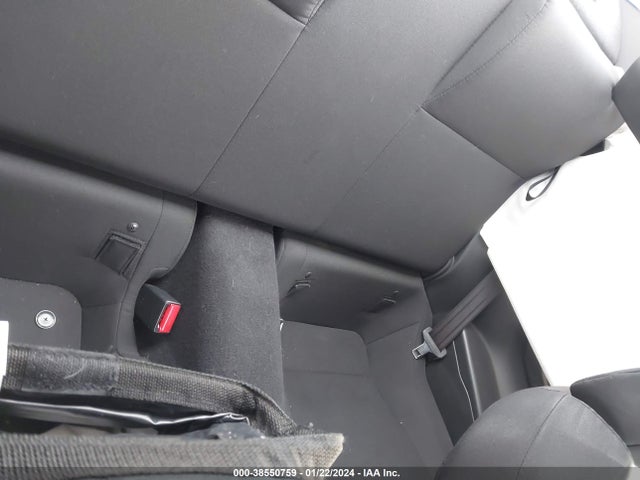 Toyota GR86 2023 JF1ZNBB14P9758445 Image 8