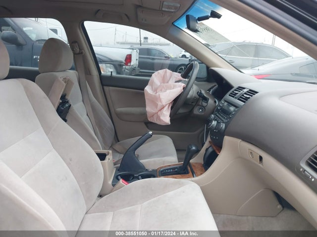 2004 HONDA ACCORD 2.4 EX VIN: JHMCM56654C028938