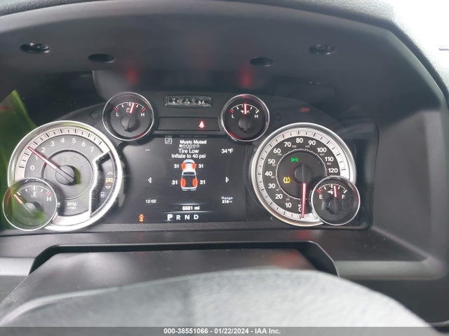 RAM 1500 Classic Tradesman Regular Cab 4x2 8' Box 2023 3C6JR6DG5PG564938 Image 16