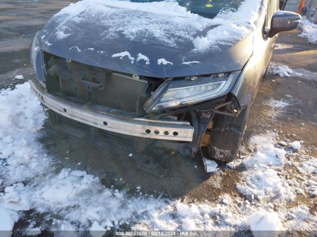5FNRL6H82JB018109 Honda Odyssey Touring
