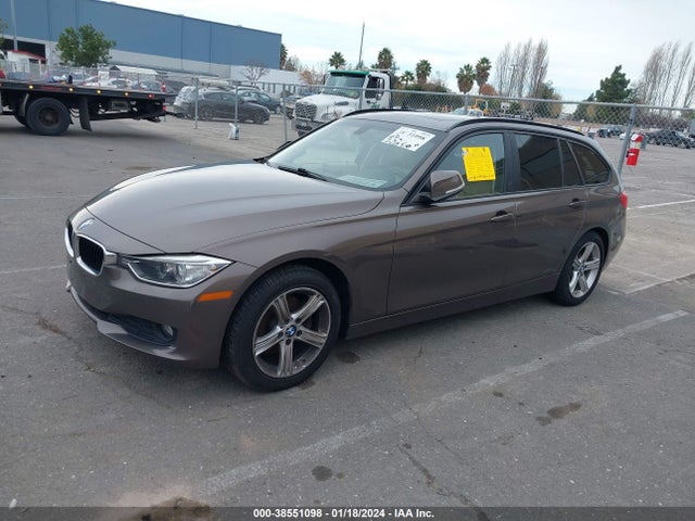 BMW 328d Xdrive 2014 WBA3K5C56EKT33887 Image 2