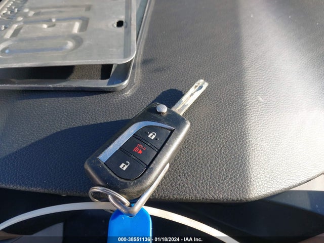 Toyota RAV4 LE 2021 2T3H1RFV4MW171472 Image 11