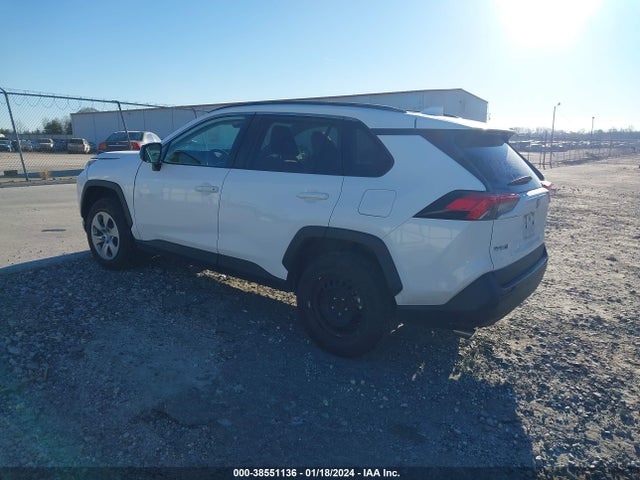 Toyota RAV4 LE 2021 2T3H1RFV4MW171472 Image 3