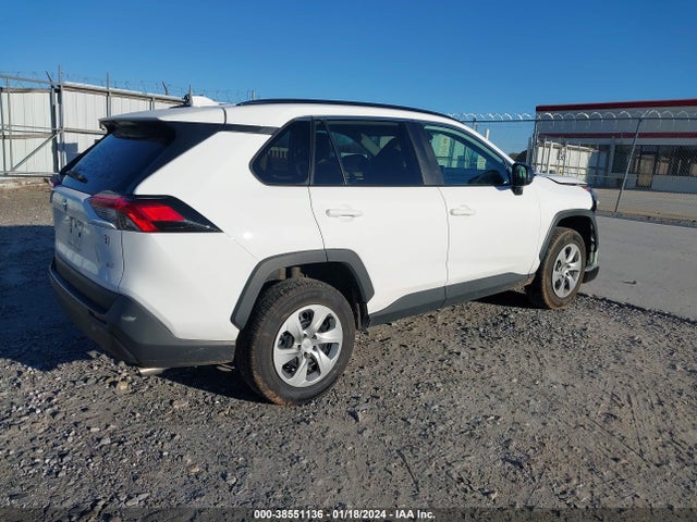 Toyota RAV4 LE 2021 2T3H1RFV4MW171472 Image 4