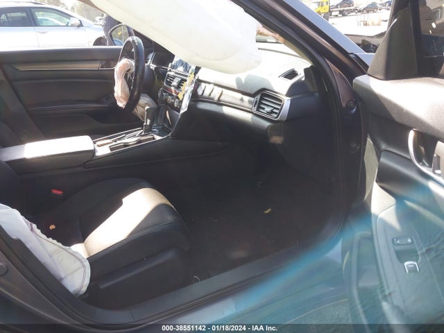 2018 HONDA ACCORD LX VIN: 1HGCV1F19JA242111