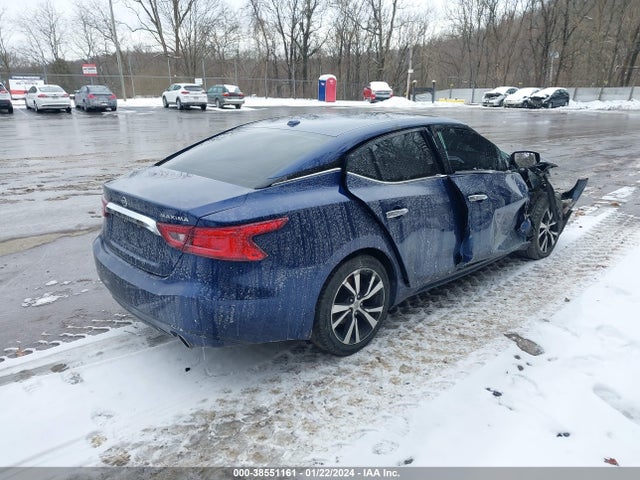 2017 NISSAN MAXIMA 3.5 S VIN: 1N4AA6AP4HC447916