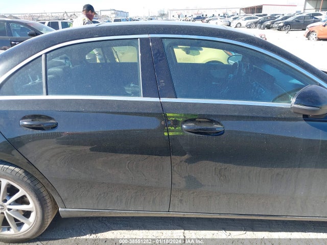 Mercedes-Benz A 220 2019 WDD3G4EB5KW035990 Image 13