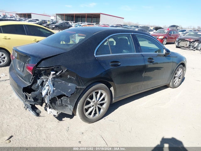 Mercedes-Benz A 220 2019 WDD3G4EB5KW035990 Image 4