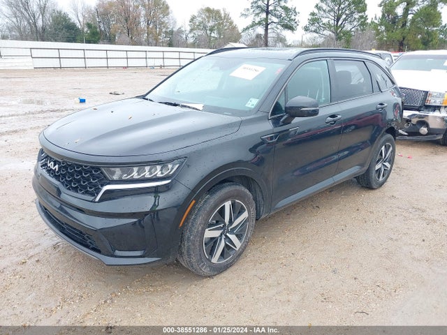 KIA SORENTO S 2023 5XYRL4LC0PG169239 Image 2