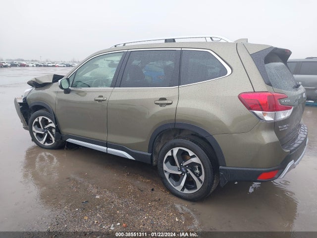 Subaru Forester Touring 2022 JF2SKARC0NH444950 Image 3