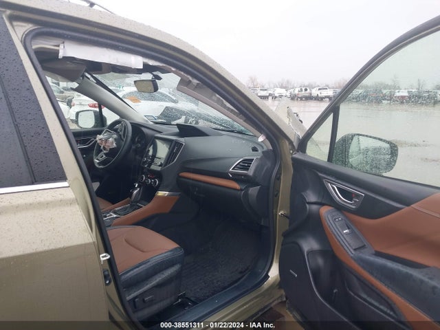 Subaru Forester Touring 2022 JF2SKARC0NH444950 Image 5