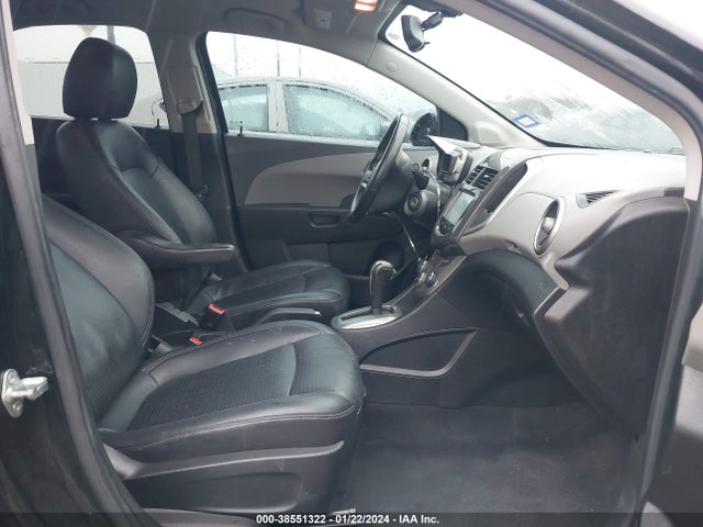 Chevrolet Sonic Ltz Auto 2016 1G1JE5SB9G4153862 Image 5