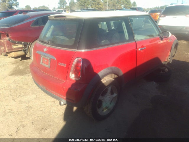 2005 MINI COOPER WMWRC33415TJ67310 Photo 3