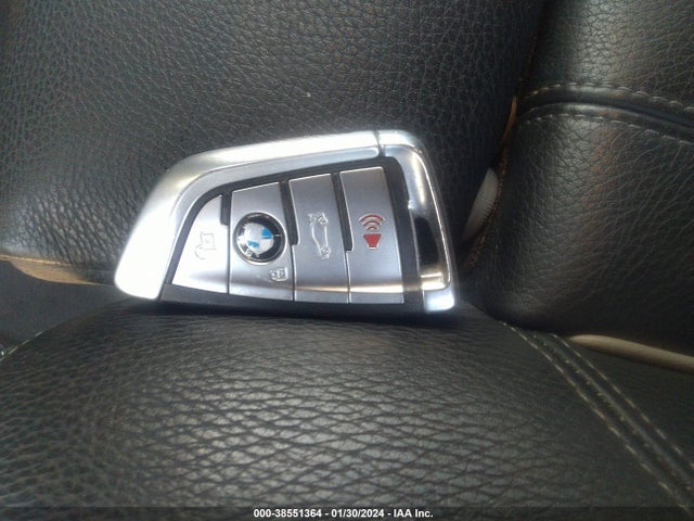 BMW 530I 2020 WBAJR3C01LWW69481 Image 11