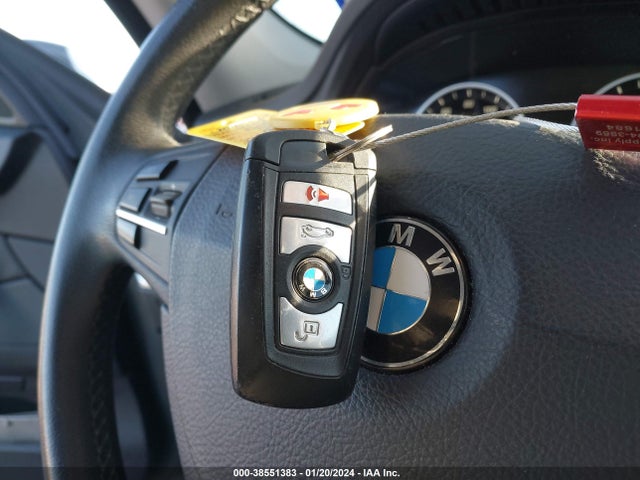 BMW 535i Gran Turismo 2014 WBA5M2C52ED085837 Image 11
