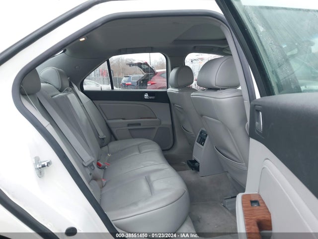 2009 CADILLAC STS V8 VIN: 1G6DZ67A390171883