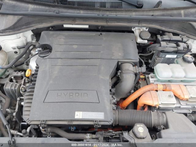 KNDCB3LC4L5368574 KIA NIRO LX