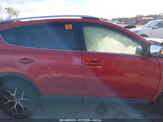 Toyota RAV4 SE 2016 JTMJFREVXGJ070542 Image 13