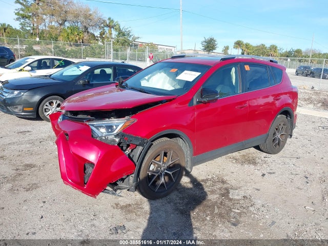 Toyota RAV4 SE 2016 JTMJFREVXGJ070542 Image 2