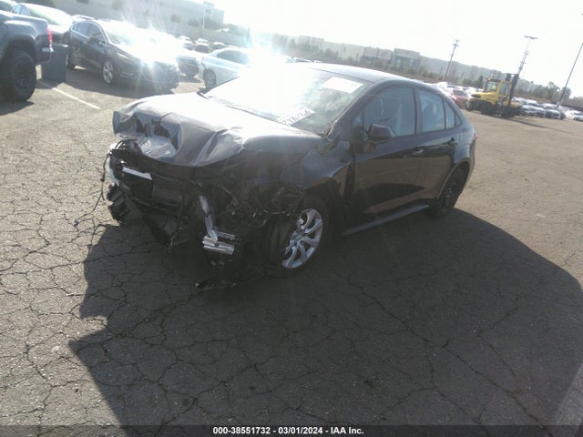 Toyota COROLLA LE 2022 5YFEPMAE4NP301810 Image 2