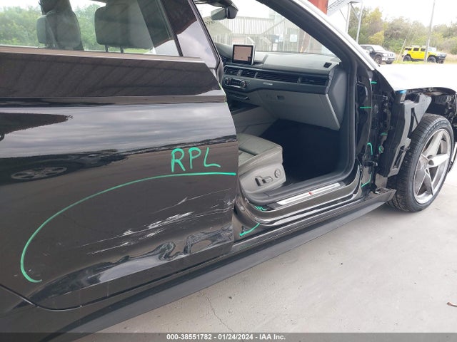 WAUENCF51JA013747 Audi A5 2.0t Premium