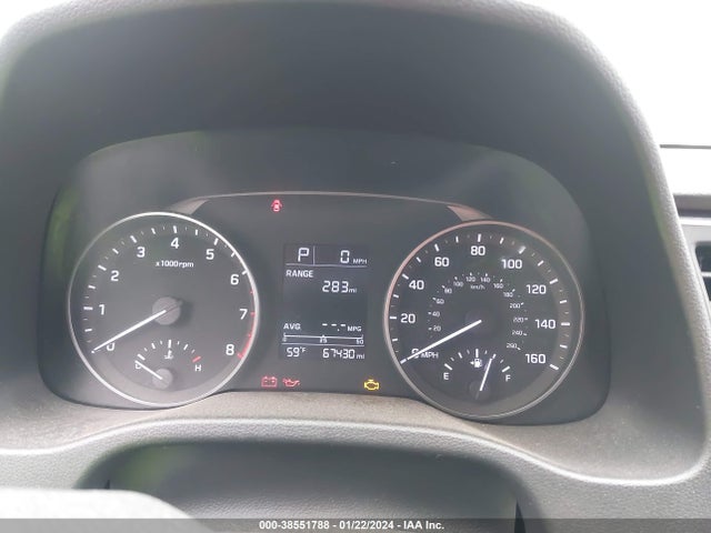 Hyundai ELANTRA SE 2018 KMHD74LF1JU524526 Image 7