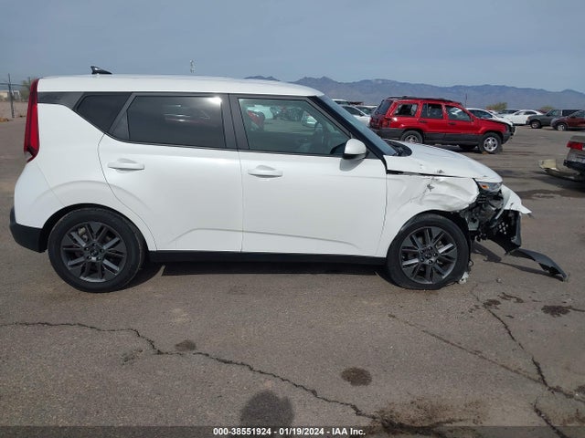KIA SOUL S 2021 KNDJ23AU1M7146146 Image 13