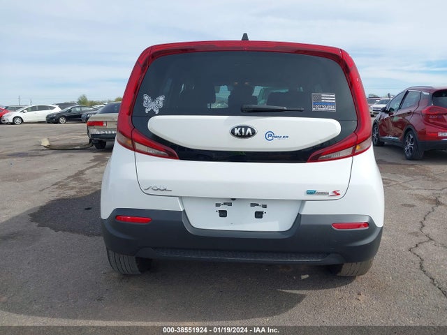 KIA SOUL S 2021 KNDJ23AU1M7146146 Image 16