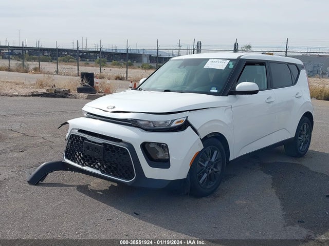 KIA SOUL S 2021 KNDJ23AU1M7146146 Image 2