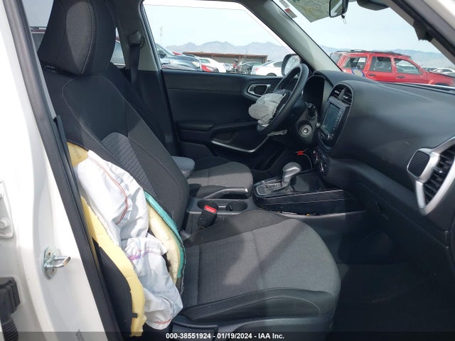 KIA SOUL S 2021 KNDJ23AU1M7146146 Image 5
