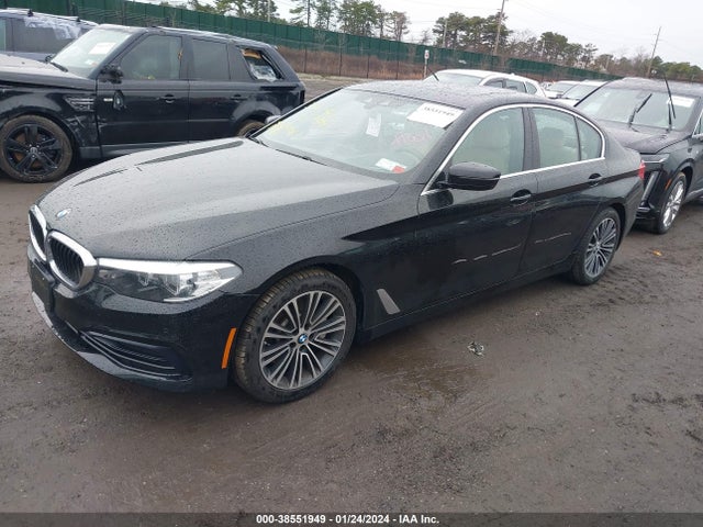 BMW 540i Xdrive 2019 WBAJE7C57KWW41553 Image 2