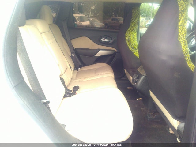 1C4PJLCB5HW592515 Jeep Cherokee Latitude Fwd
