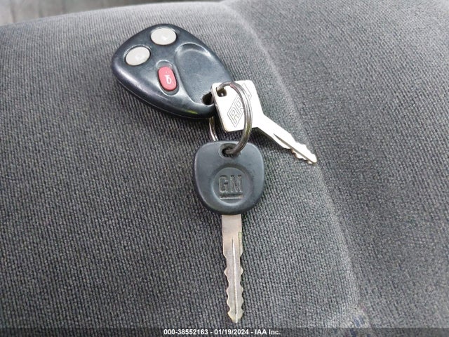 2003 GMC SIERRA 2500HD SLE VIN: 1GTHC23153F188848