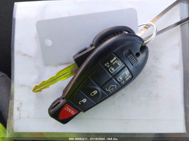 2013 CHRYSLER TOWN & COUNTRY TOURING VIN: 2C4RC1BG0DR775487