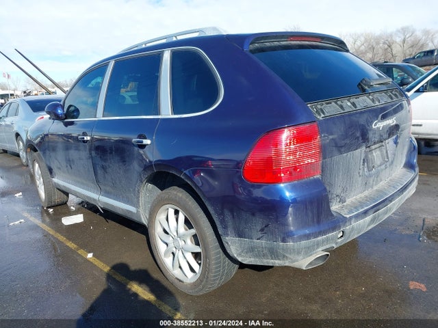 2004 PORSCHE CAYENNE WP1AB29P24LA70211 Photo 2
